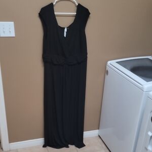 NY Collection Classic Black Maxi Dress 🖤